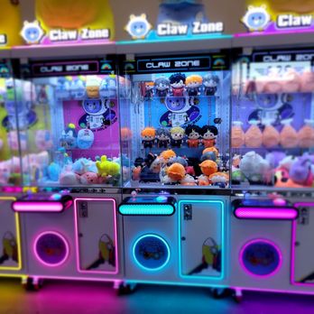 Mega Arcade & Claw Zone